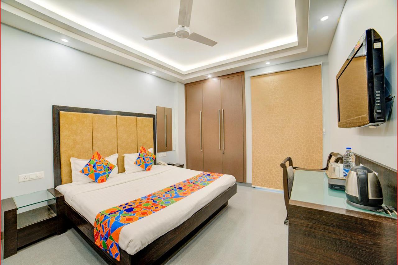 Fabhotel Exotica Greenpark New Delhi Ngoại thất bức ảnh