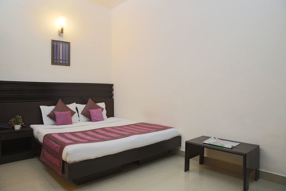 Fabhotel Exotica Greenpark New Delhi Ngoại thất bức ảnh