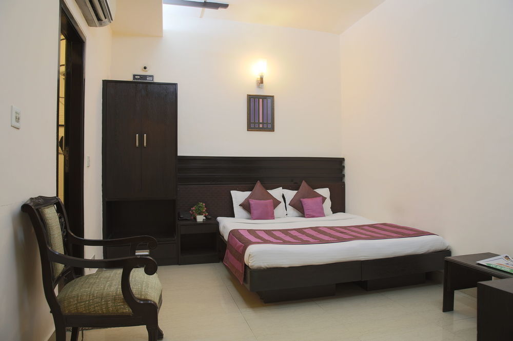 Fabhotel Exotica Greenpark New Delhi Ngoại thất bức ảnh